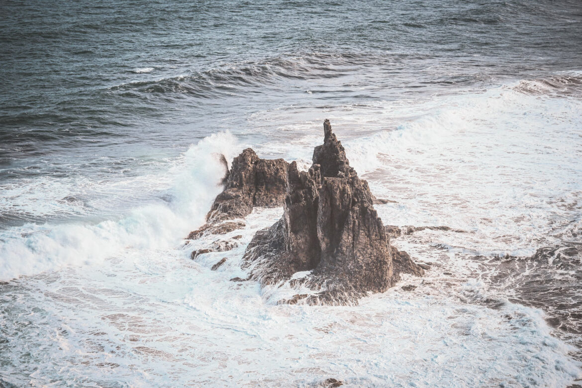 The-Importance-of-Regular-Seal-Coating-for-Your-Asphalt-Pavement