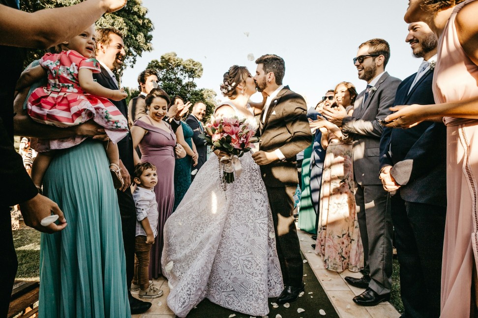 Choosing-the-Right-Wedding-DJ-for-Your-Scottsdale-Venue