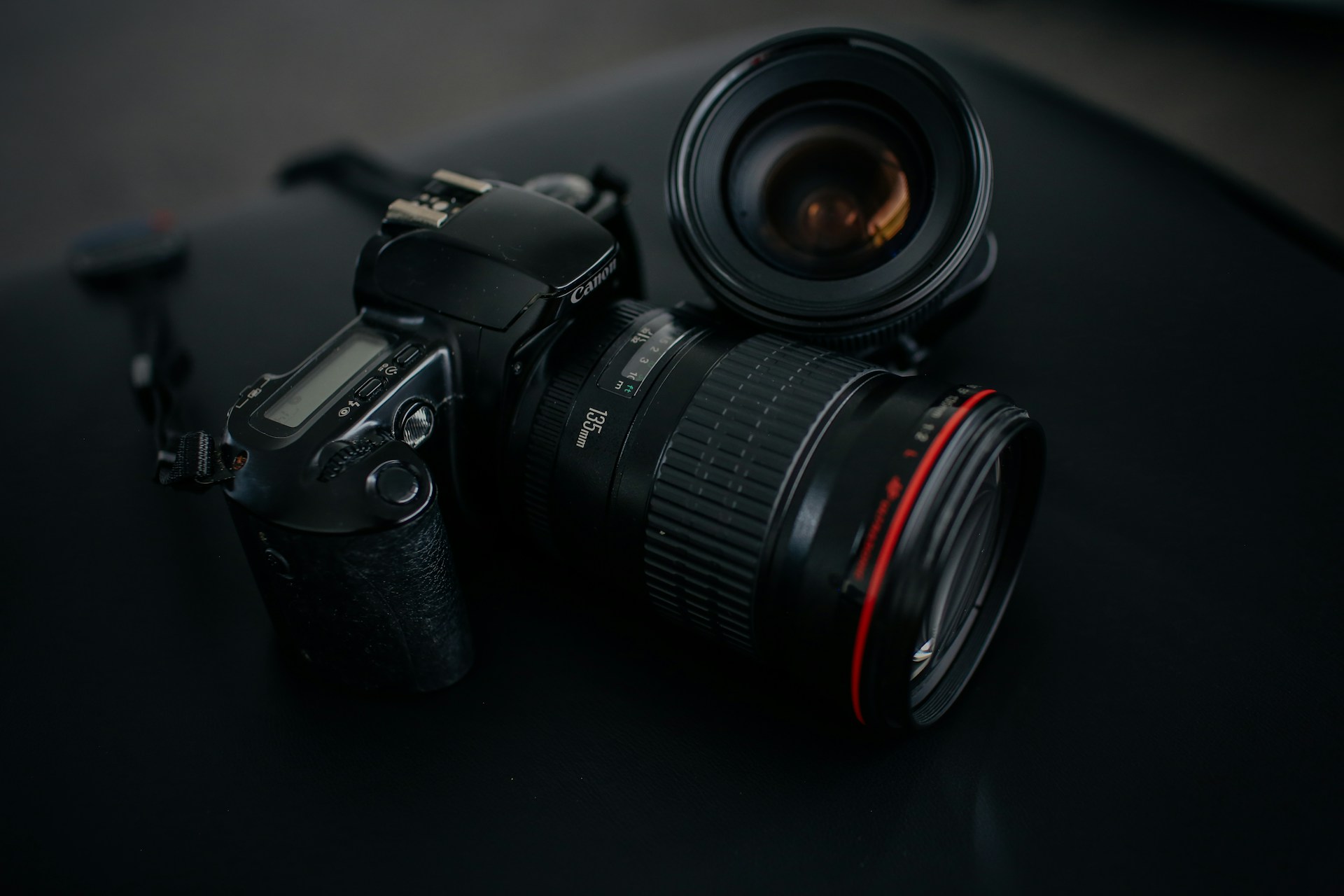 Image default