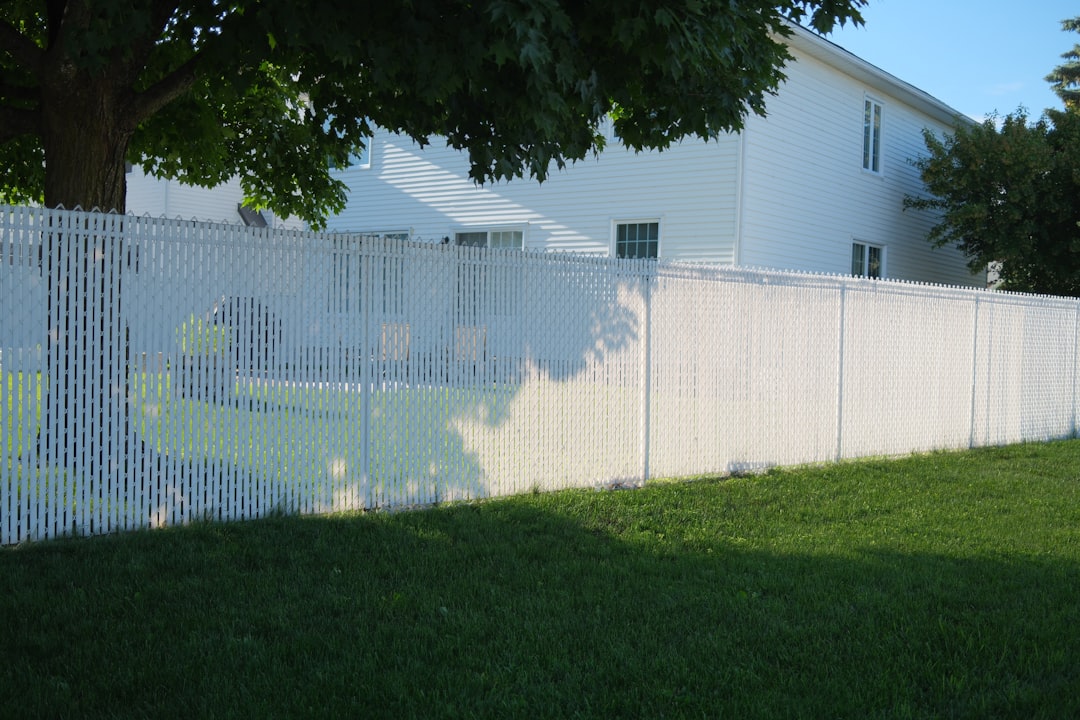 Top-Benefits-of-Vapor-Barrier-Installation