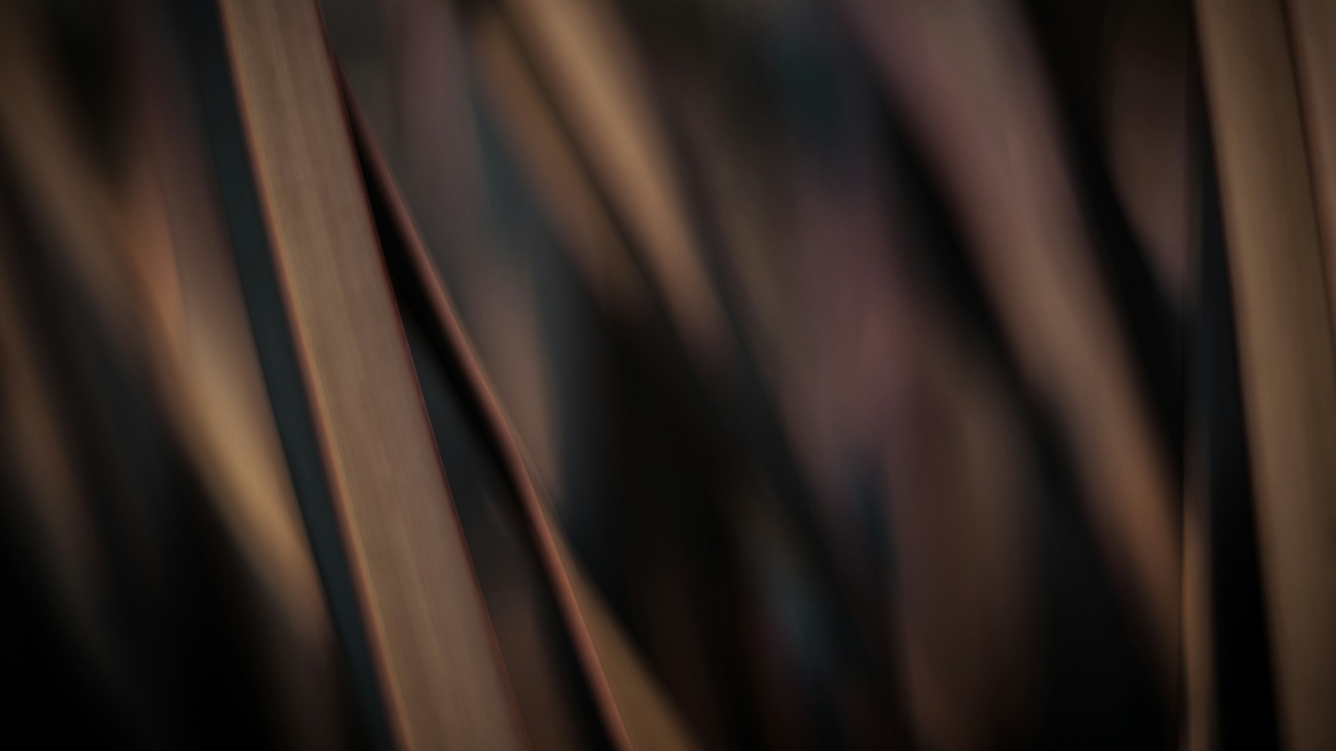 Image default
