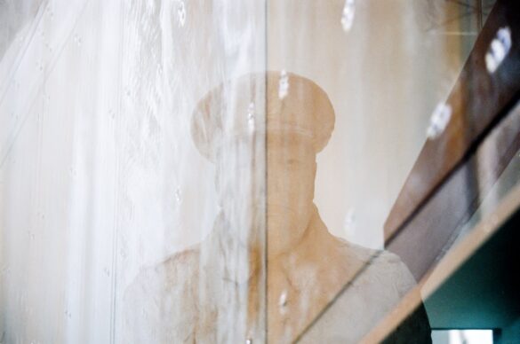 Farmhouse-kitchen-essentials-every-home-needs