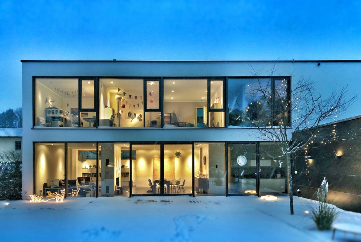 The-Benefits-of-Choosing-Timber-Flooring-for-Your-Home